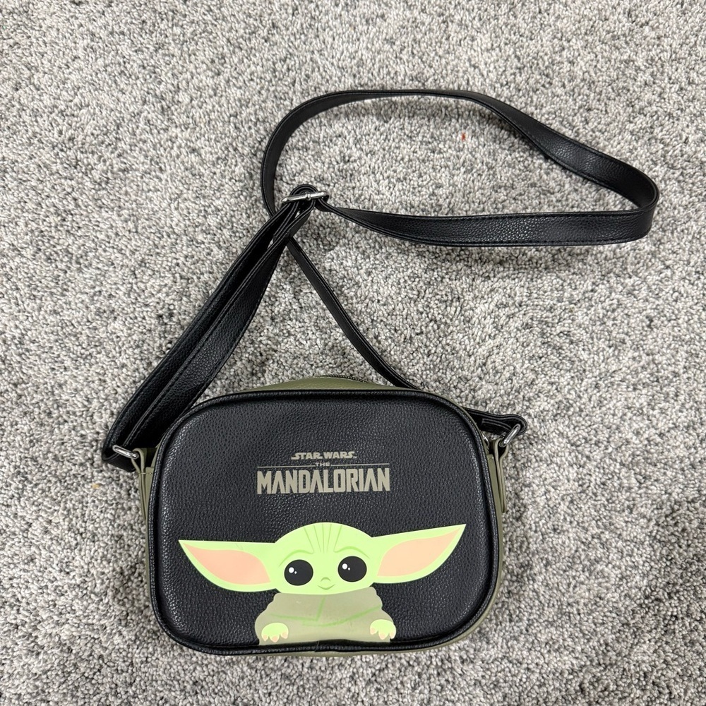 Mandalorian Baby Yoda Grogu Purse Disney Dani by Danielle Nicole Crossbody EUC